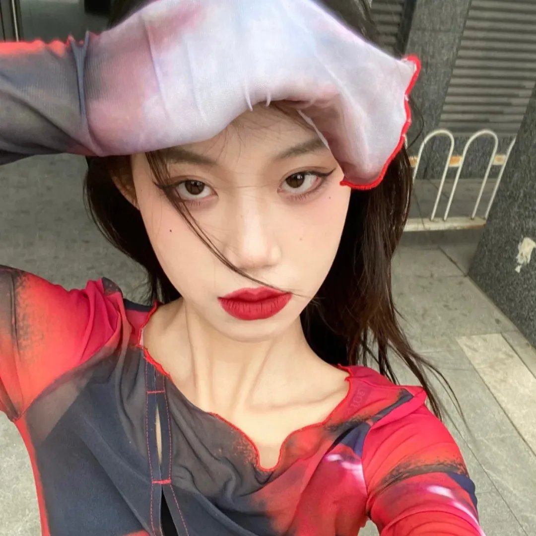 我的女主别太萌
