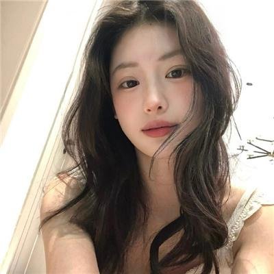 千钧。一发